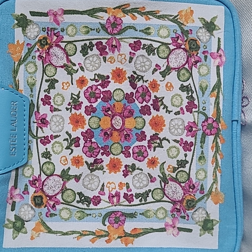 ESTEE LAUDER Makeup Cosmetic Bag Amber Locke Blue Floral Special Edition - Picture 4 of 7